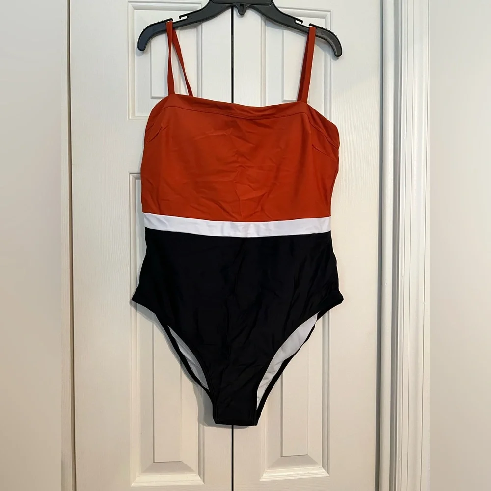 NWT Colorblock Colombia Coast Square Neck One Piece Swimsuit Size Large
